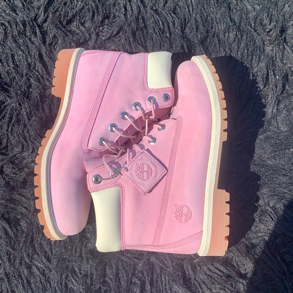Women’s 6 Inch Pink & White Timberlands - Picture 2 of 4